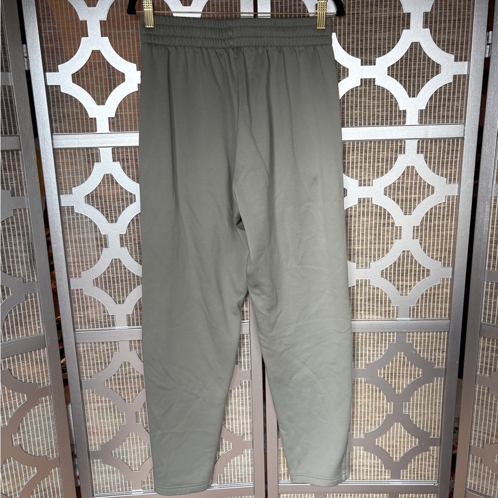 Under Armour Men's Light Gray Joggers - Picture 6 of 7